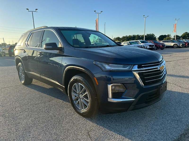 Chevrolet Traverse Vehicle Full-screen Gallery Image 8