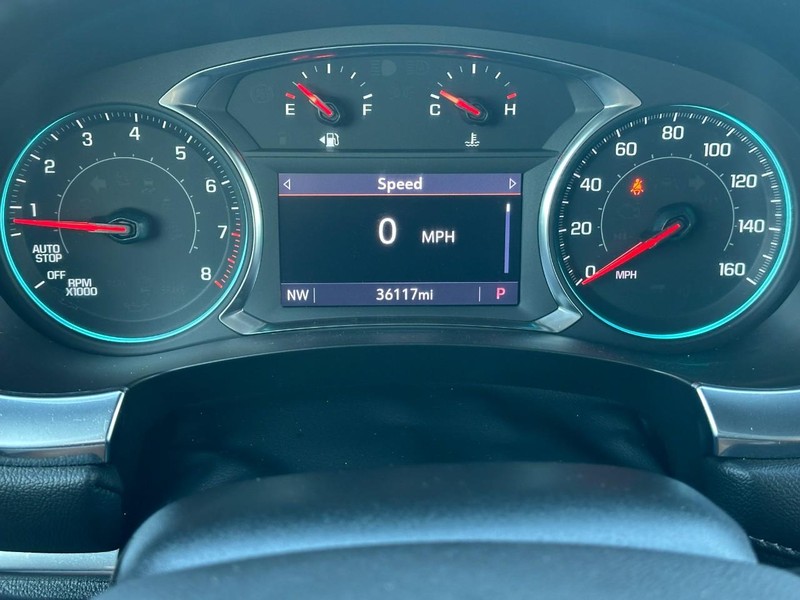 Chevrolet Traverse Vehicle Full-screen Gallery Image 20