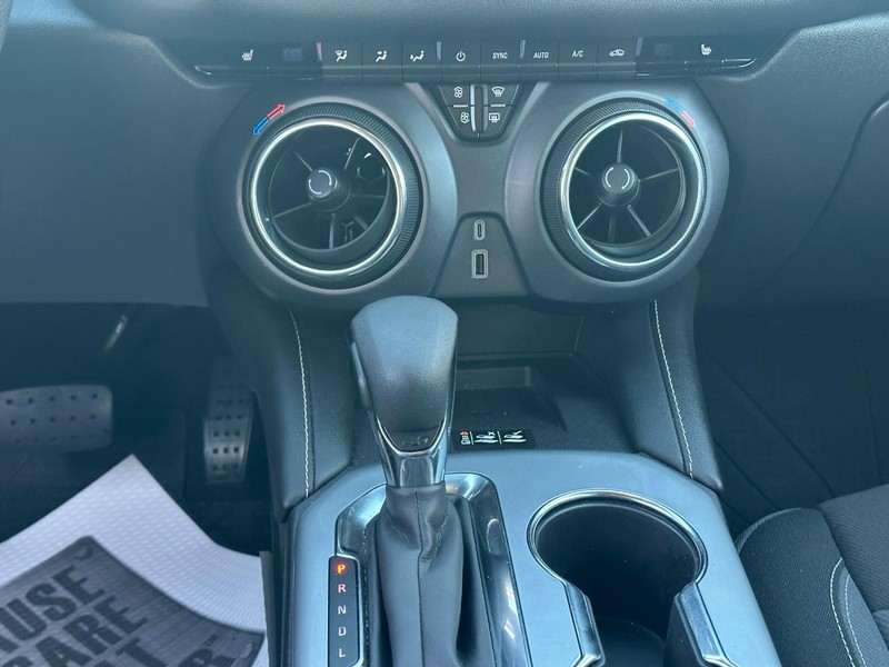 Chevrolet Blazer Vehicle Full-screen Gallery Image 13