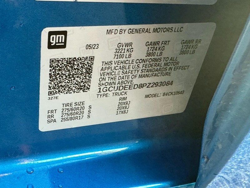 Chevrolet Silverado 1500 Vehicle Full-screen Gallery Image 23