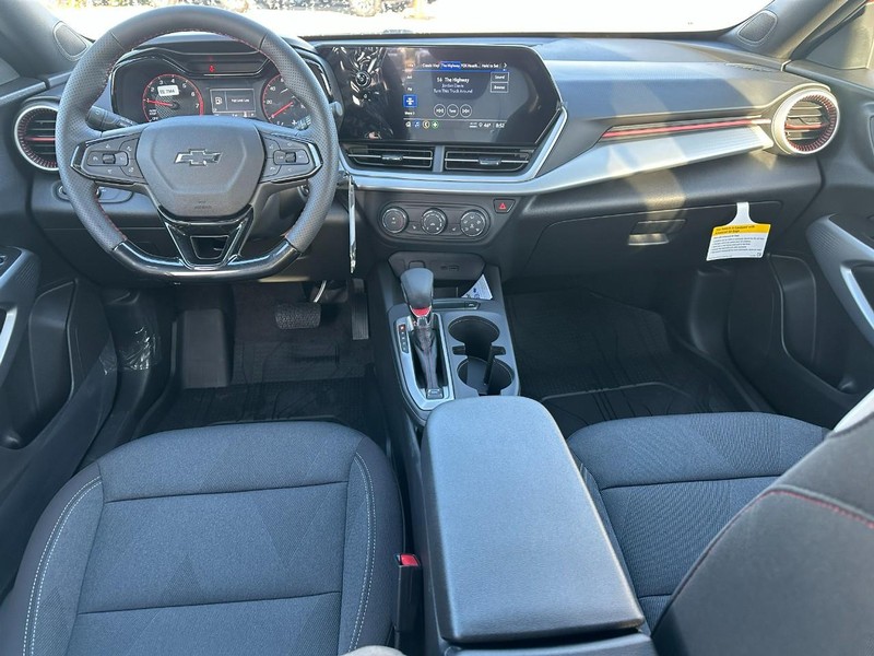 Chevrolet Trax Vehicle Full-screen Gallery Image 6