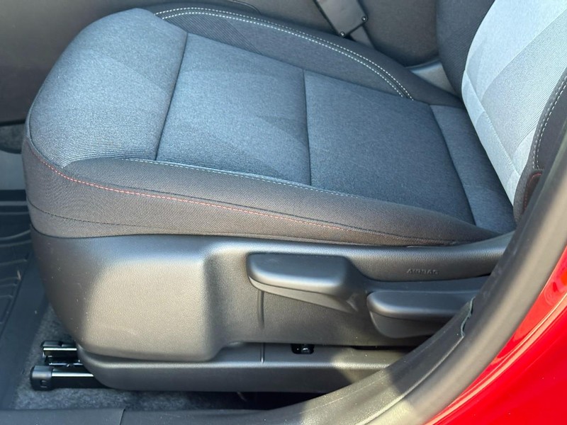 Chevrolet Trax Vehicle Full-screen Gallery Image 11