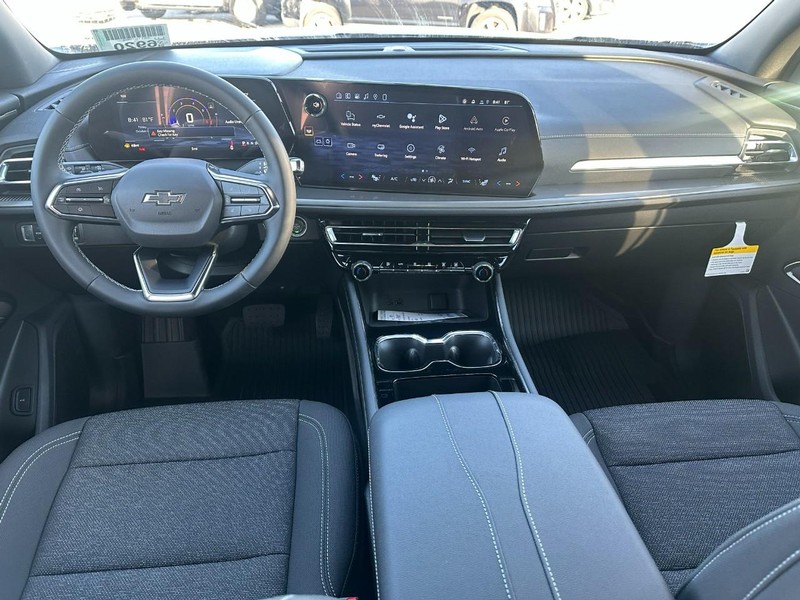 Chevrolet Traverse Vehicle Full-screen Gallery Image 7