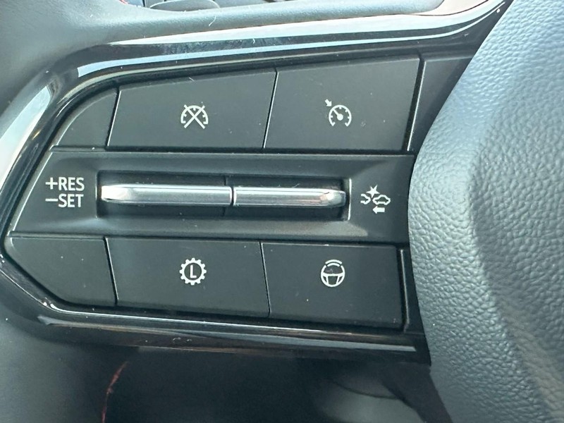 Chevrolet Traverse Vehicle Full-screen Gallery Image 15