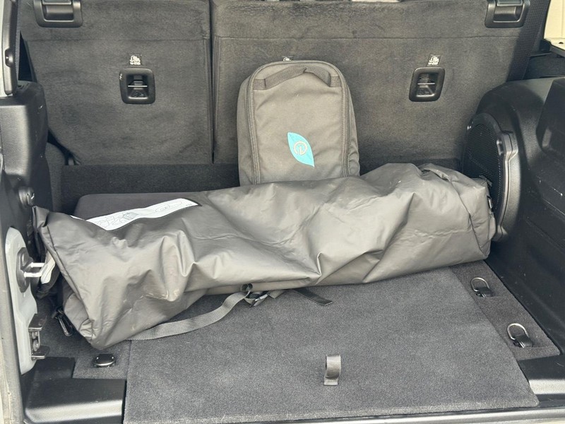 Jeep Wrangler 4xe Vehicle Full-screen Gallery Image 8