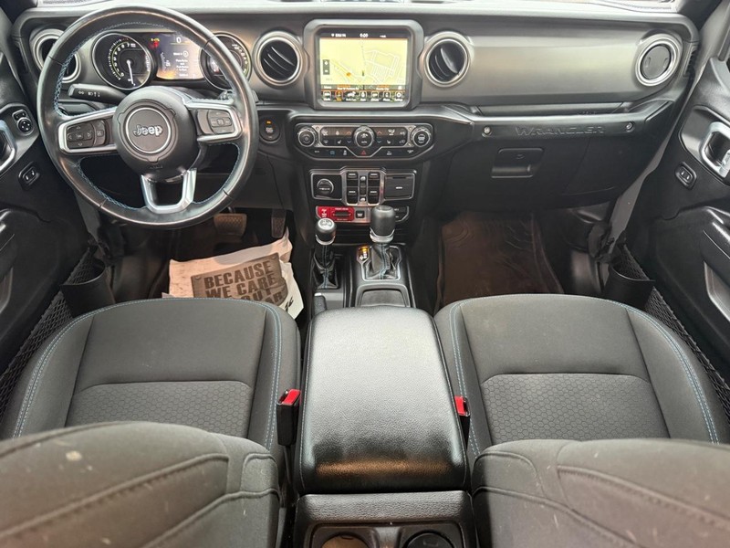 Jeep Wrangler 4xe Vehicle Full-screen Gallery Image 14