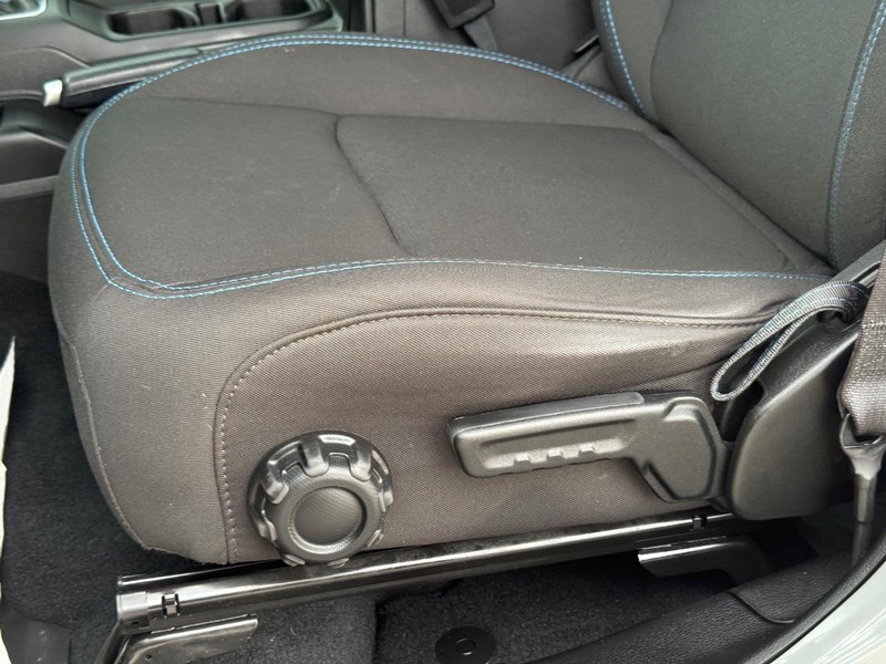 Jeep Wrangler 4xe Vehicle Full-screen Gallery Image 29