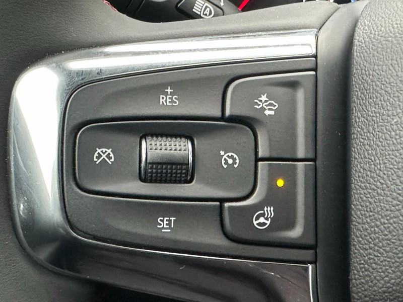 Chevrolet Blazer Vehicle Full-screen Gallery Image 13