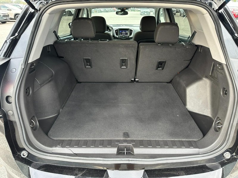 GMC Terrain Vehicle Full-screen Gallery Image 5