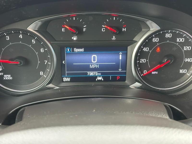 GMC Terrain Vehicle Full-screen Gallery Image 20