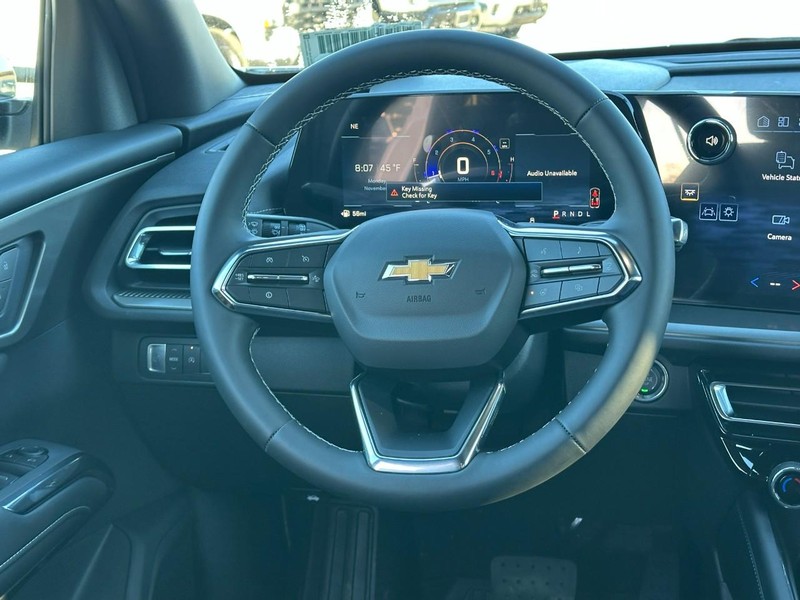 Chevrolet Traverse Vehicle Full-screen Gallery Image 8