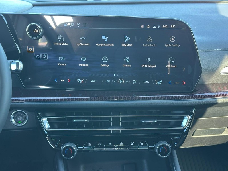 Chevrolet Traverse Vehicle Full-screen Gallery Image 8