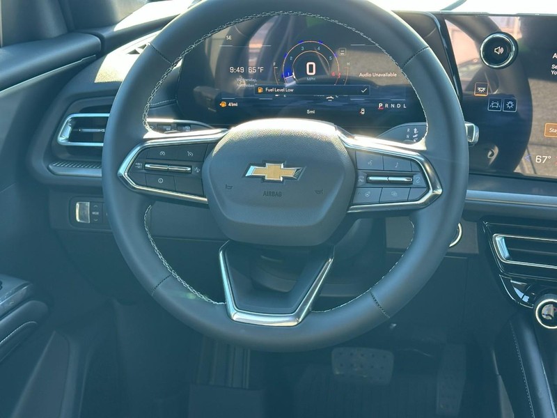 Chevrolet Traverse Vehicle Full-screen Gallery Image 7