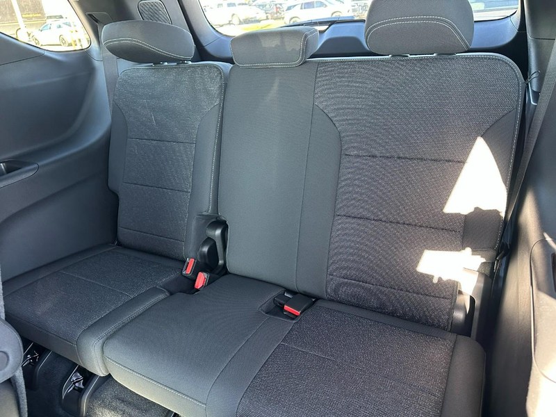 Chevrolet Traverse Vehicle Full-screen Gallery Image 5