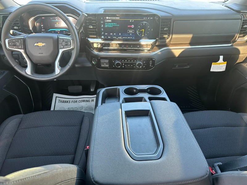Chevrolet Silverado 1500 Vehicle Full-screen Gallery Image 11