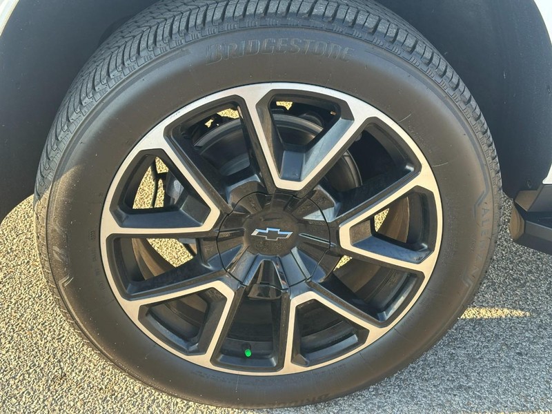 Chevrolet Tahoe Vehicle Full-screen Gallery Image 6