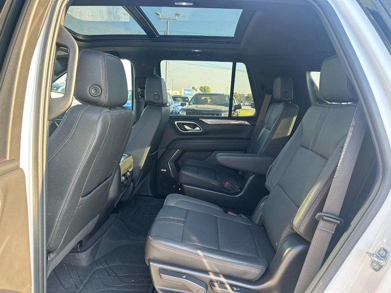 Chevrolet Tahoe Vehicle Full-screen Gallery Image 10