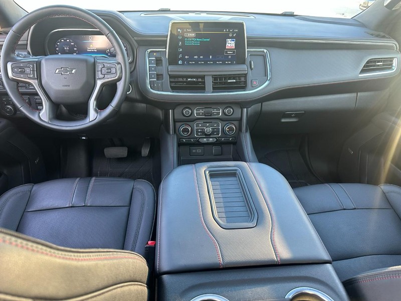 Chevrolet Tahoe Vehicle Full-screen Gallery Image 14