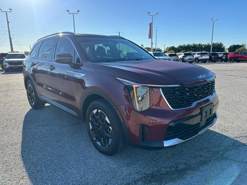 Kia Sorento Vehicle Full-screen Gallery Image 8