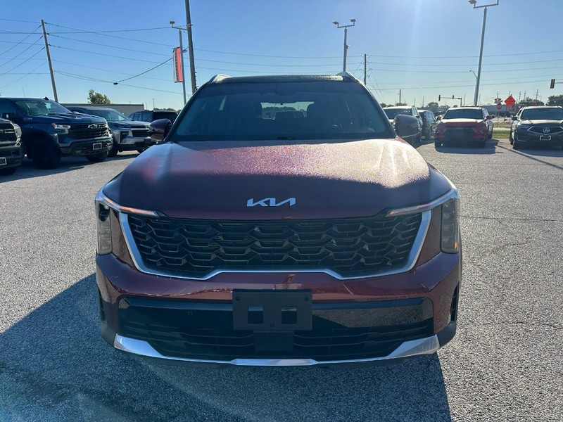 Kia Sorento Vehicle Full-screen Gallery Image 9