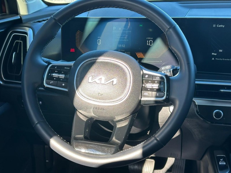 Kia Sorento Vehicle Full-screen Gallery Image 14