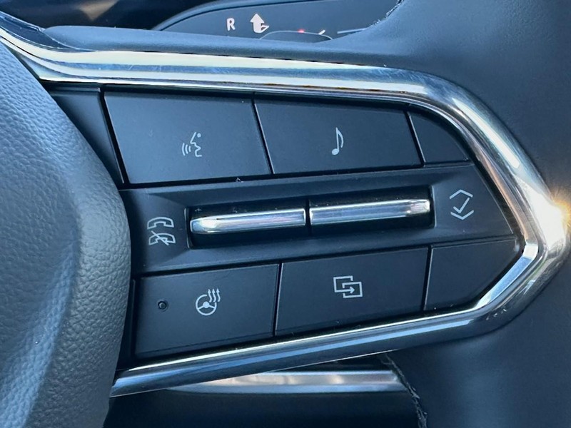 Chevrolet Equinox Vehicle Full-screen Gallery Image 13