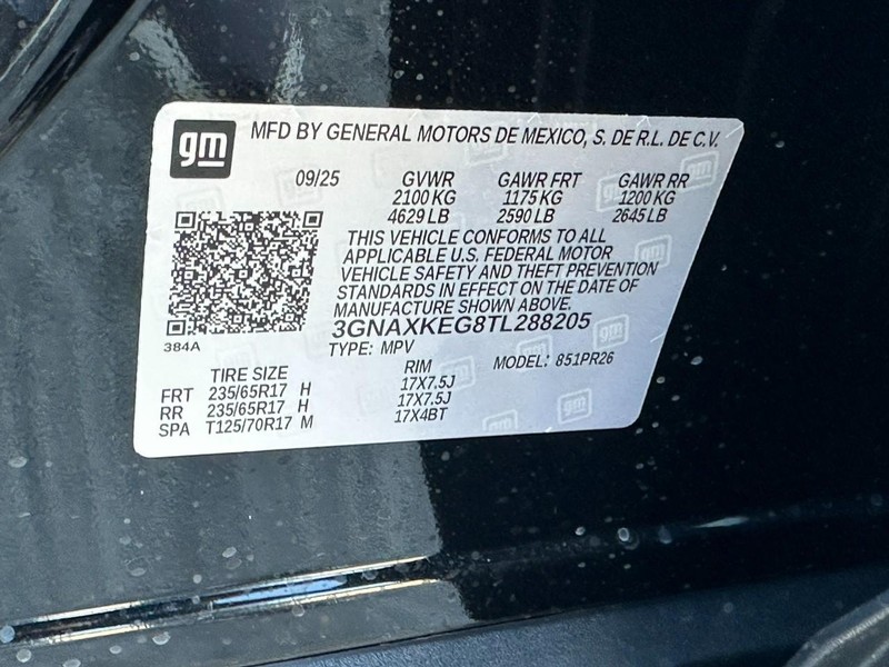 Chevrolet Equinox Vehicle Full-screen Gallery Image 16