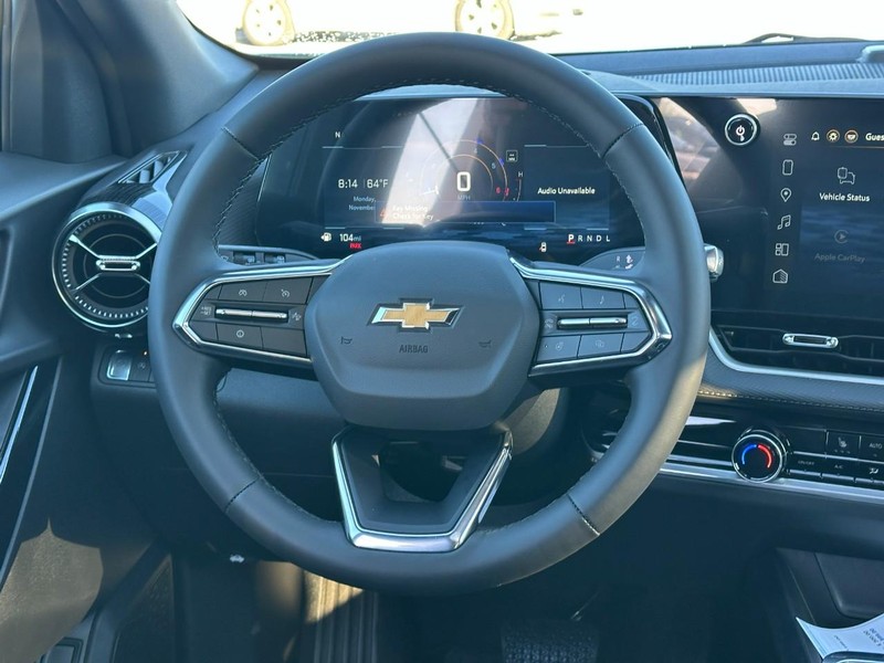 Chevrolet Equinox Vehicle Full-screen Gallery Image 7