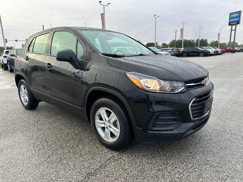 Chevrolet Trax Vehicle Full-screen Gallery Image 8