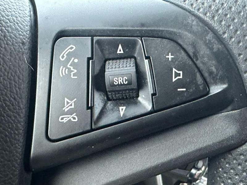 Chevrolet Trax Vehicle Full-screen Gallery Image 18