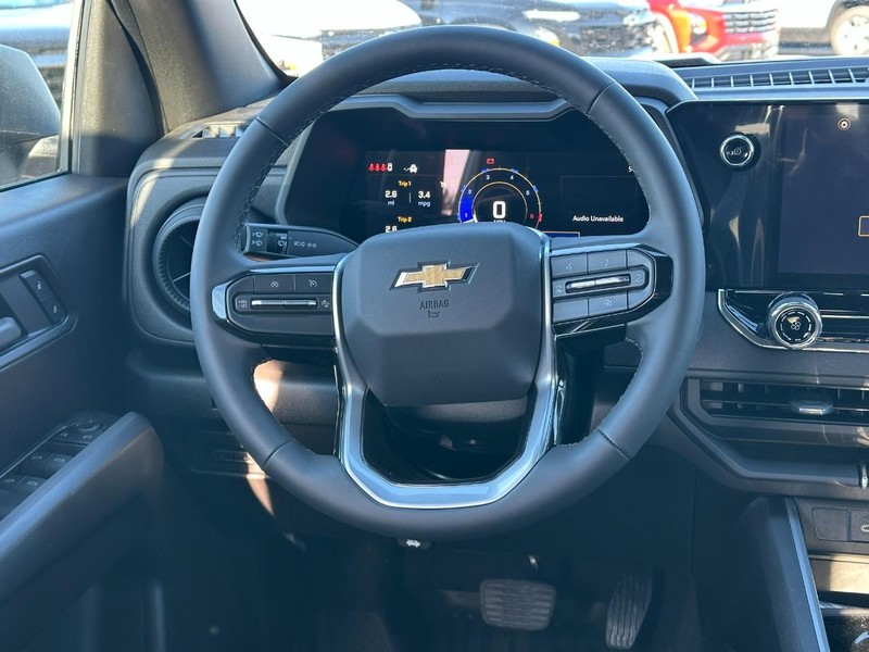 Chevrolet Colorado Vehicle Full-screen Gallery Image 6