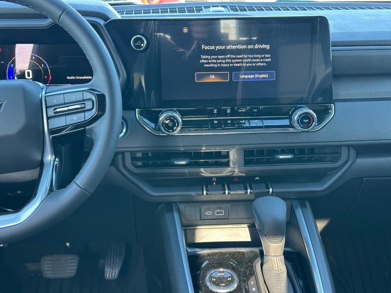 Chevrolet Colorado Vehicle Full-screen Gallery Image 7