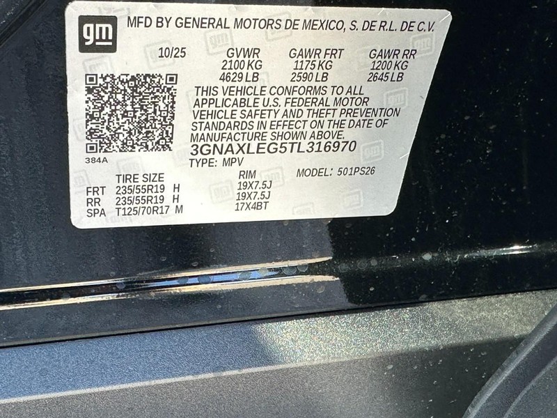 Chevrolet Equinox Vehicle Full-screen Gallery Image 15