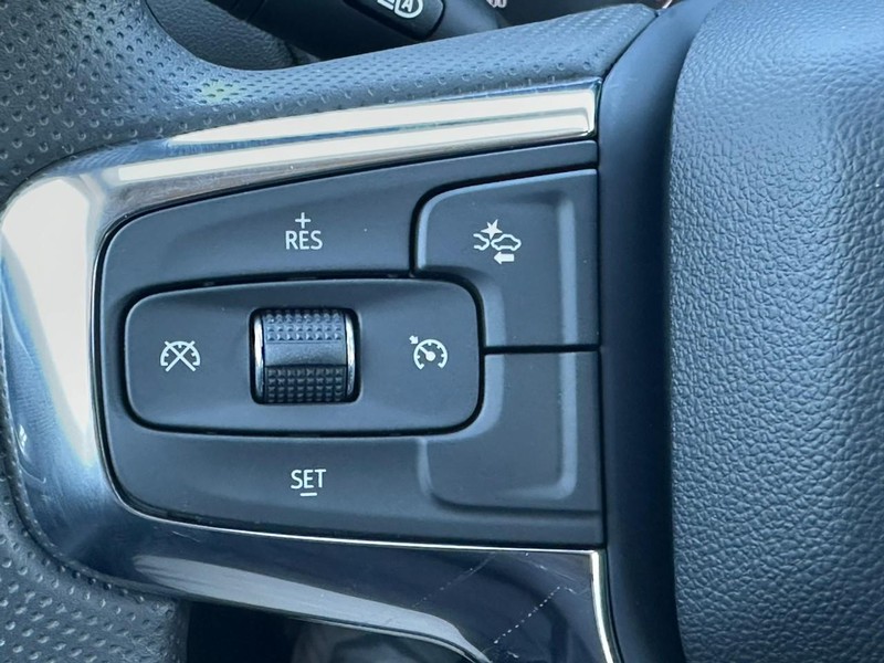 Chevrolet Blazer Vehicle Full-screen Gallery Image 11