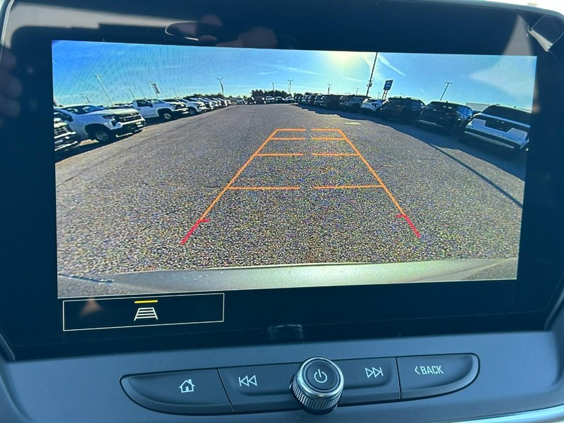 Chevrolet Blazer Vehicle Full-screen Gallery Image 15