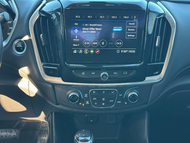 Chevrolet Traverse Vehicle Full-screen Gallery Image 15