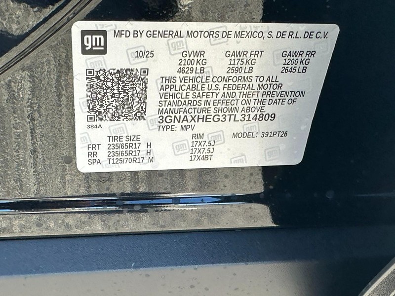 Chevrolet Equinox Vehicle Full-screen Gallery Image 15