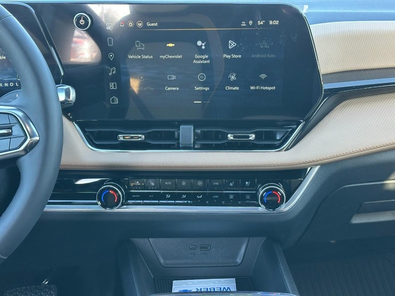 Chevrolet Equinox Vehicle Full-screen Gallery Image 7