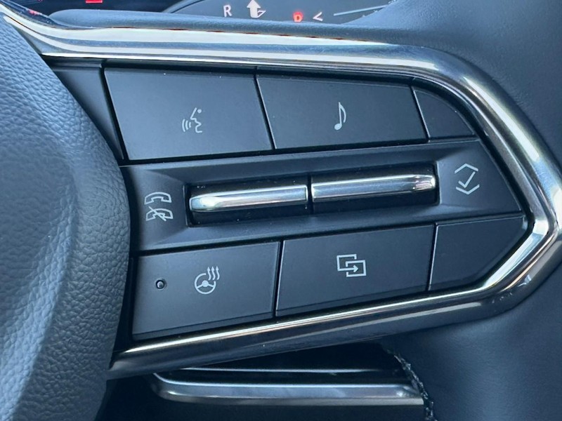 Chevrolet Equinox Vehicle Full-screen Gallery Image 14