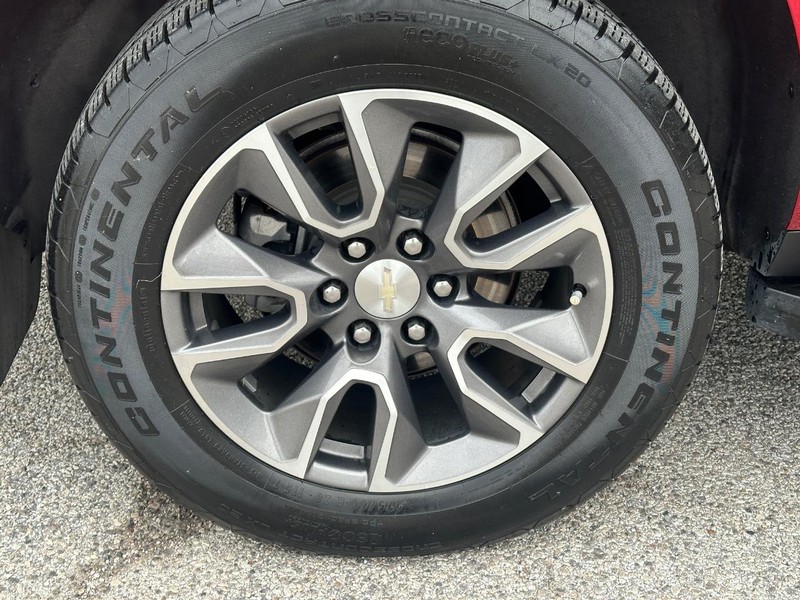 Chevrolet Tahoe Vehicle Full-screen Gallery Image 6