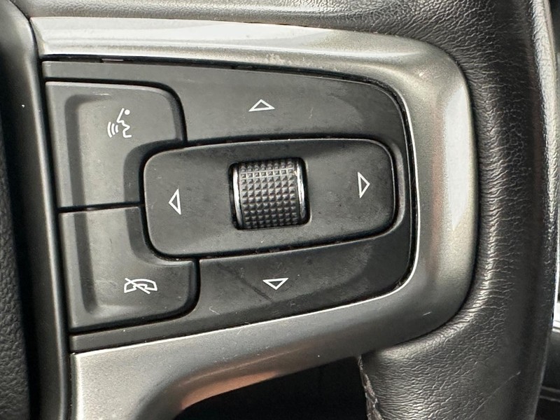 Chevrolet Tahoe Vehicle Full-screen Gallery Image 23