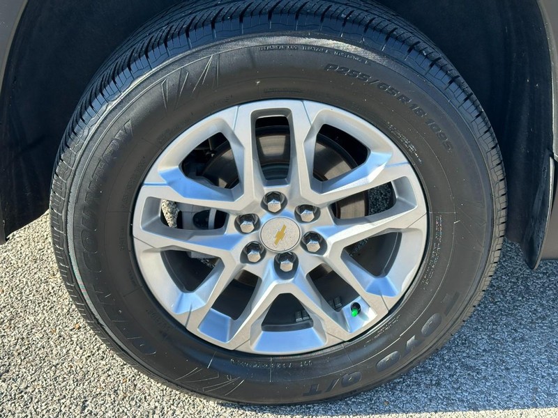 Chevrolet Traverse Vehicle Full-screen Gallery Image 6