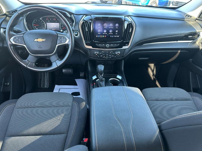 Chevrolet Traverse Vehicle Full-screen Gallery Image 13