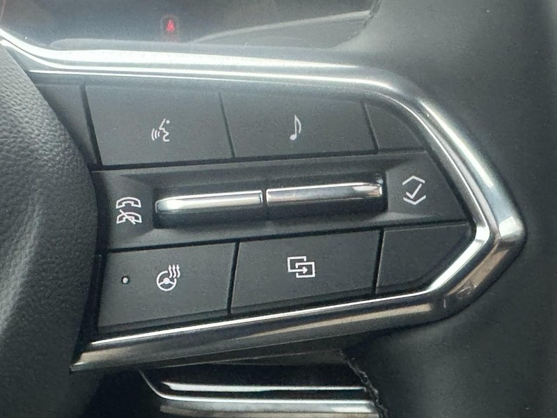 Chevrolet Equinox Vehicle Full-screen Gallery Image 14