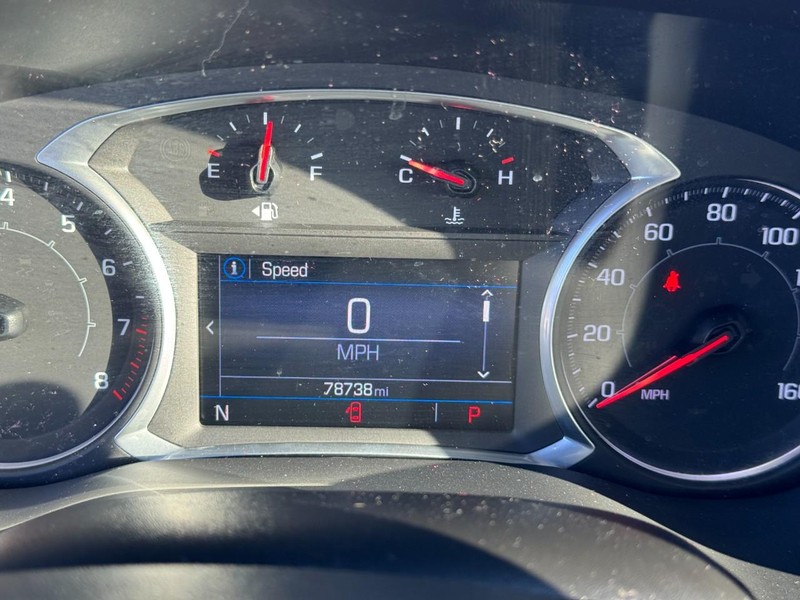 GMC Acadia Vehicle Full-screen Gallery Image 22