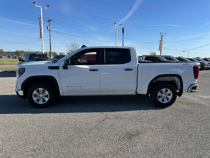 GMC Sierra 1500 Vehicle Full-screen Gallery Image 2