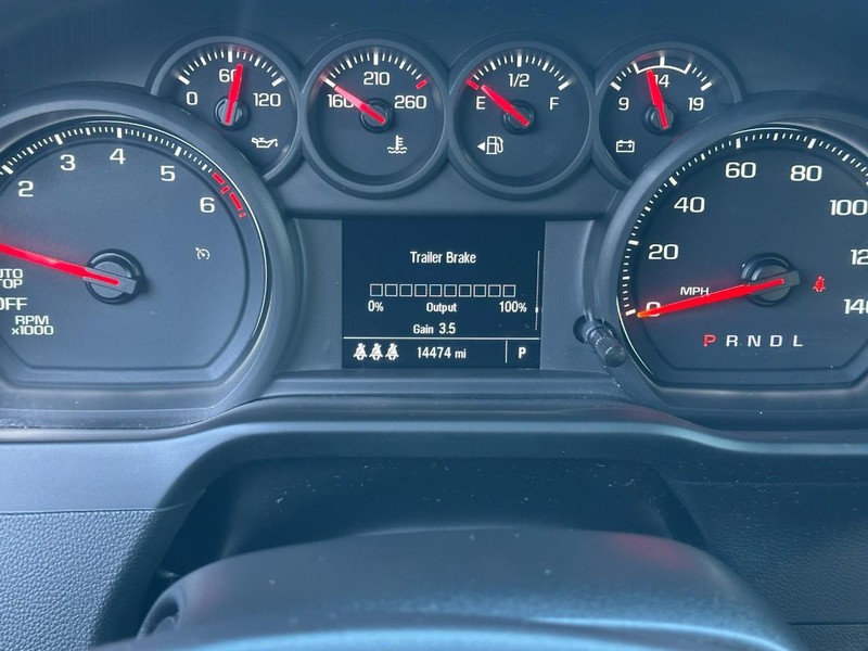 GMC Sierra 1500 Vehicle Full-screen Gallery Image 19