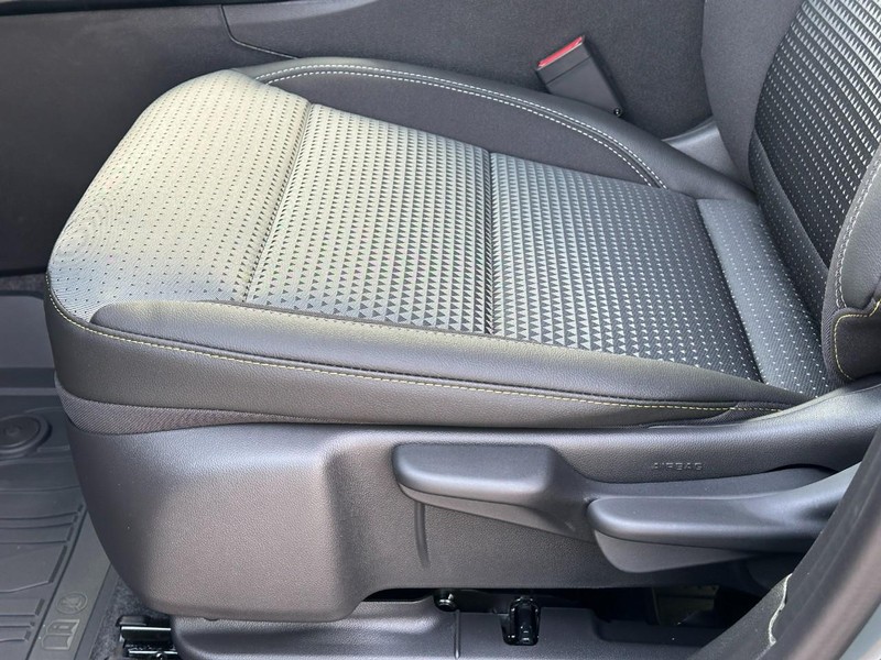 Chevrolet Trax Vehicle Full-screen Gallery Image 10