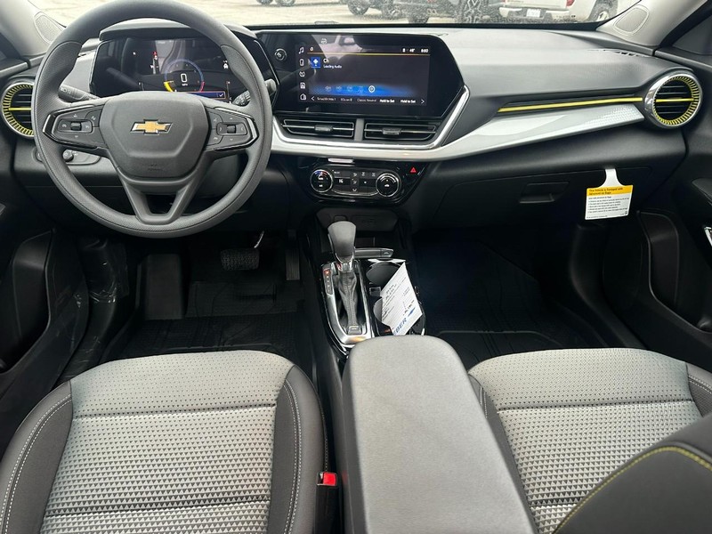 Chevrolet Trax Vehicle Full-screen Gallery Image 5