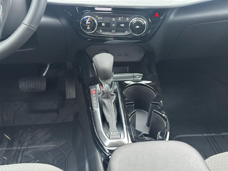 Chevrolet Trax Vehicle Full-screen Gallery Image 8